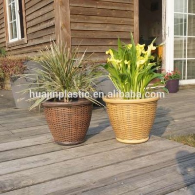 Save 10% free sample premium PE Rattan Round shape Cheap Plastic Flower Pot